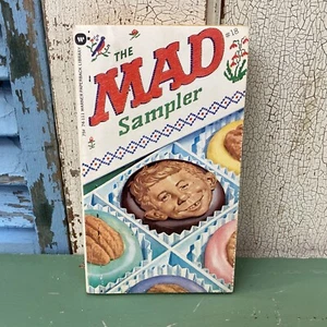 Vintage MAD Magazine Paperback The MAD Sampler 18 1973 - Picture 1 of 6
