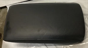 10-15 LEXUS RX350 CUERO NEGRO CONSOLA CENTRAL BRAZO TAPA RESTER OEM - Imagen 1 de 2