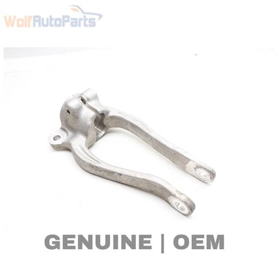 2018-2023 BMW M550I XDRIVE G30 - Front LEFT Strut / Shock Absorber Mount Bracket - Image 1 of 4