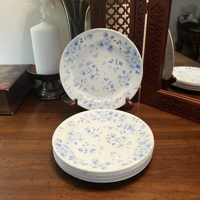 Corelle Corning VINTAGE BLUE Salad Plate Set Of 8. Discontinued Pattern - Image 1 of 4