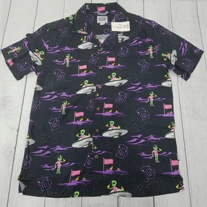 Pantalones de fiesta Flying Saucey Alien camisa abotonada para hombre talla pequeña - Imagen 1 de 4