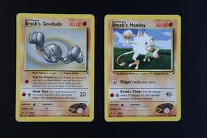 Brock's Geodude 66/132 & Brock's Mankey 68/132 Pokemon Card Bundle Gym Heroes MP - Foto 1 di 2