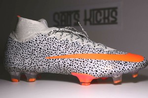 nike superfly multicolor