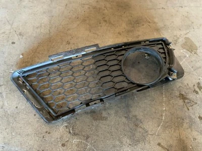 BMW E90 E91 FRONT RIGHT LOWER BUMPER GRILLE COVER PANEL MTECH ///M OEM 116MK - Image 1 of 4
