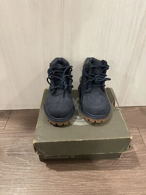 BOTAS IMPERMEABLES PREMIUM TIMBERLAND 6" PARA NIÑO PEQUEÑO - AZUL MARINO Foto 1 de 4