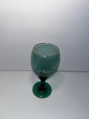 Arby's Green Wine Glasses Gold Rim Christmas Holiday Goblet Libbey Vintage
