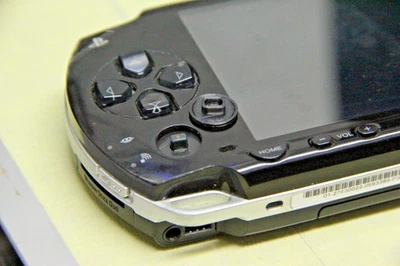 PSP Thumbstick Replacement - Image 1 of 3