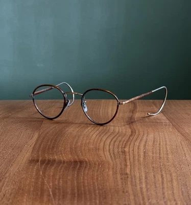 Gafas vintage como Savile Row Algha Beaufort Hilton | Gafas llenas de oro Foto 1 de 4