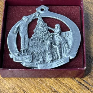 Vnt 1987 The Star Shown Round About USA FINE Pewter Christmas Ornament - Picture 1 of 6