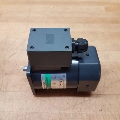 Oriental Motor 5IK90GU-SWT Induction Motor, 90W, 3 Phase, 1600R/MIN, 200-230 VAC - Image 1 of 4