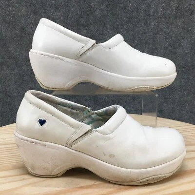 Nurse Mates Shoes Womens 9 M Bryar Clogs White Leather Round Toe Heart 251304 - Image 1 of 4