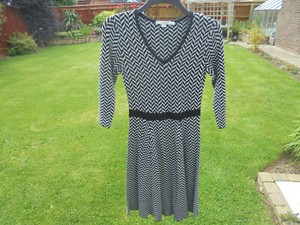 BODEN  DRESS SIZE 8 REG  WW130