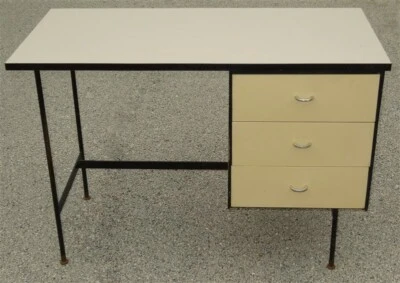 Cajones de plástico de escritorio Thonet New York Mid-Century años 50 y 60 * Pierre Paulin Foto 1 de 4