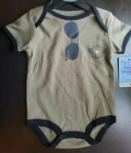BOYS INFANT TINY TROOPER DADDY'S WINGMAN PILOT GREEN BODYSUIT SZ 3-6 MONTHS NWT - Picture 1 of 12