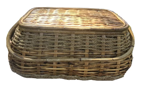 Vtg Large ASCOT BASKETWORKS DELUXE PICNIC BASKET For 4 Dinnerware Glasses Plates Cover