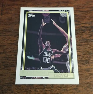Juego de oro Topps 1992-93 Robert Parrish Celtics #146  - Imagen 1 de 2