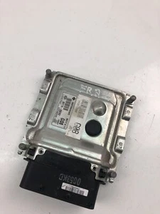 FR277 KIA Engine Control Unit ECU 39119-2B280 - Picture 1 of 4