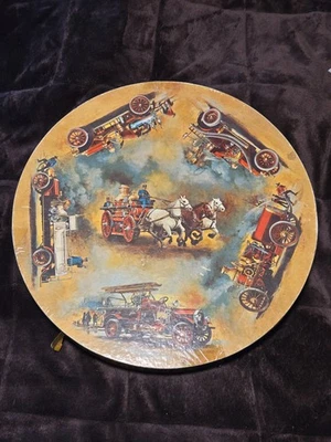 Springbok 1971 Vintage Circular Puzzle Antique Fire Engines in Box 500p COMPLETE - Image 1 of 4