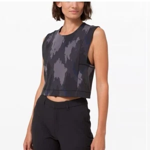 Lululemon Robert Geller Take The Moment Cropped Tank L/XL - Bild 1 von 6