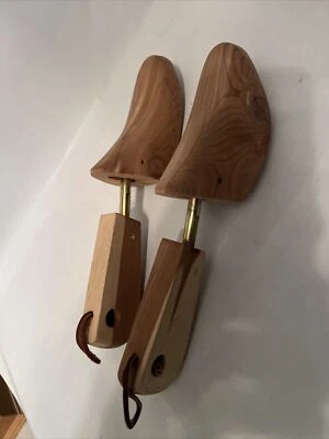 Árbol de zapatos de madera vintage para mujer talla mediana Foto 1 de 4