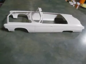 1965 Chrysler Imperial convertible AMT Model car body - Picture 1 of 6