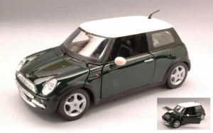New Mini Cooper 2002 Green W/ White Roof 1:24 Model 31219 MAISTO - Foto 1 di 1