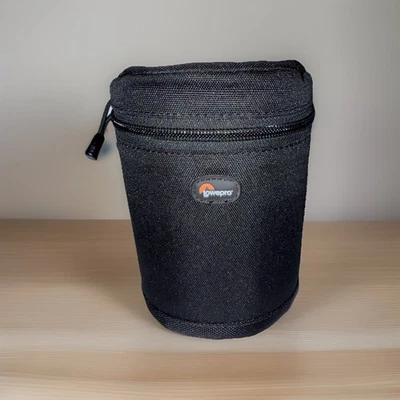 New Lowepro Lens Case 9X13CM, Black (LP36303) for Camera Lenses & Belt Loop - Image 1 of 4