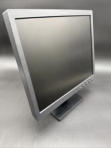 Lenovo L1711P 9227-AC1 ThinkVision LCD Monitor Widescreen 090761-12 / 5047-HB2 - Picture 1 of 5