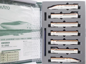 Kato 10-2050 E8 Series Yamagata Shinkansen "Tsubasa" (7 Cars) N Scale - Picture 1 of 3
