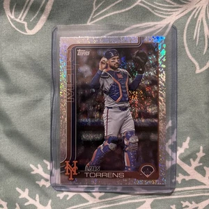 Actualización Topps 2025-#US297 Luis Torrens Holofoil  - Imagen 1 de 2