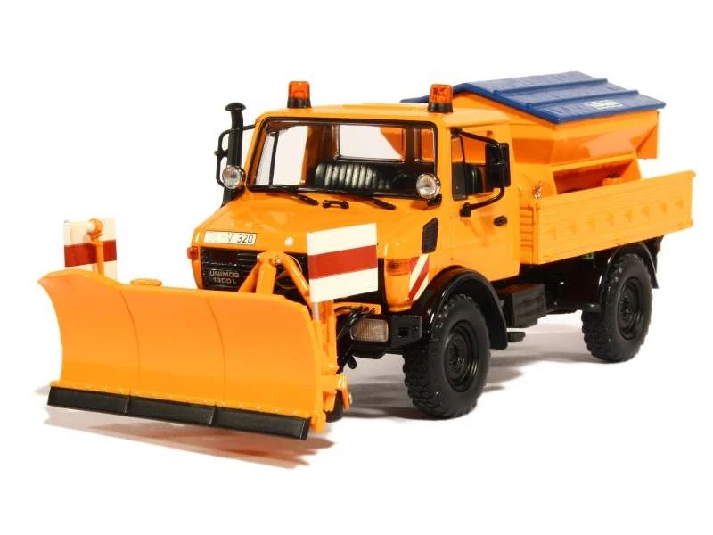 Mercedes Unimog 1300L Snow Plow - Minichamps 1/43 - Image 1 of 1