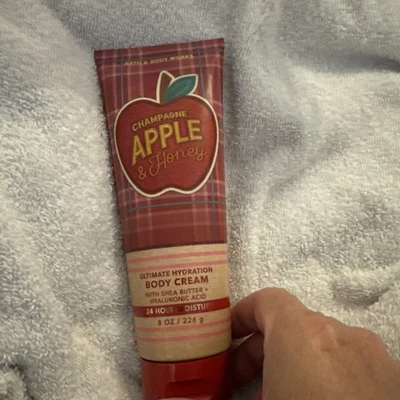 Champagne Apple & Honey Bath and Body Works Ultimate hydration Body Cream 8oz - Image 1 of 4