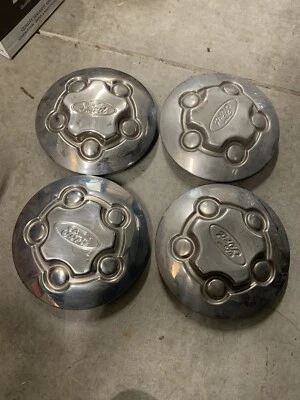 Tapacubos centrales Ford Crown Victoria P71 Police Interceptor 2003-2011 Foto 1 de 4