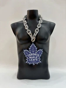 Toronto Maple Leafs Big Chain Necklace – 8x6” EVO Foam Logo –Silver Fan Gear - Picture 1 of 3