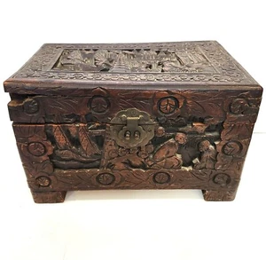 Vintage Antique Chinese Camphor Chest Hand Carved with Lock & Key Rare - Picture 1 of 13