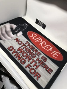 Supreme Welcome Mat Rug There Is Nothing Here Worth Dying For New FW17 dmg stain - Picture 1 of 13