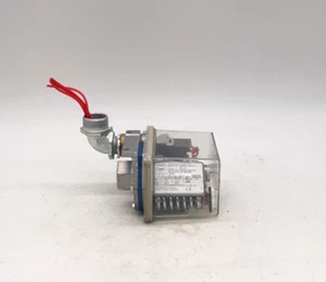 Alco FF444-V2 DAF Pressure Switch - Picture 1 of 6