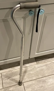 Cardinal Health Adjustable Offset Cane, 250 lb Capacity, Silver - Picture 1 of 5