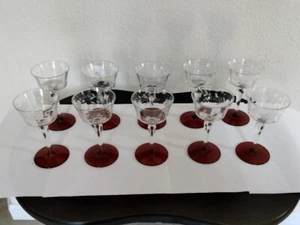 10 Weston geschnittenes Glas Kristall Champagner Likör Cocktail Wein Rubin rot Basis Blumen - Bild 1 von 3