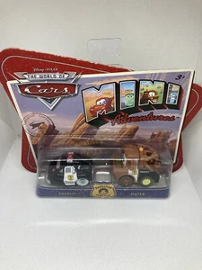 Disney Pixar Die Welt der Autos Mini-Abenteuer Kühlerfedern Sheriff & Mater - Bild 1 von 5