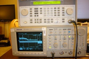 Tektronix TDS 620A Digital Oscilloscope 500Mhz 2GS/s VGA FFT +Preventative Recap - Picture 1 of 2