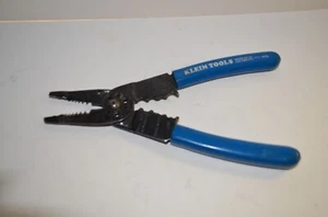 Klein Tools 1010 8" Long-Nose Wire Stripper/Cutter - Picture 1 of 2