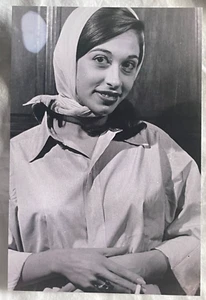 Modern Photograph From Vintage Negative. Glamour Model Photoshoot 6" x 4" - Picture 1 of 1