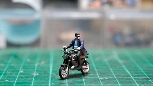 Kepopic Miniature Figure Scale 1/64 For Diecast - Picture 1 of 5