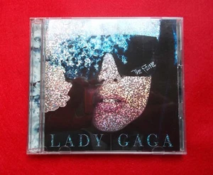 LADY GAGA The Fame Deluxe Edition CD+DVD UICS-9104 Japan JPN - Picture 1 of 5