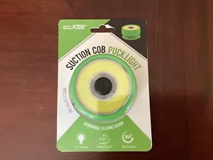 de Suction Cob Puck Light - Set of Two In GREEN - Picture 1 of 2