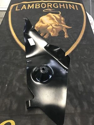 LAMBORGHINI MURCIELAGO LP640 RIGHT AIR CONVEYOR PLASTIC COVER OEM 410807516B - Image 1 of 4