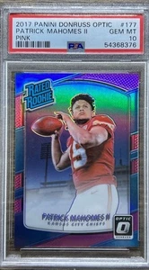 PLATINUM END NFL HOT PACK! CARTA PSA 10 PATRICK MAHOMES GARANTITA + ROOKIE - Foto 1 di 1