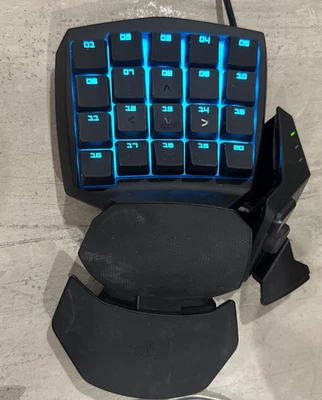 Razer RZ07-0144 Orbweaver Chroma Adjustable Mechanical Gaming Keypad Left Tested - Image 1 of 4