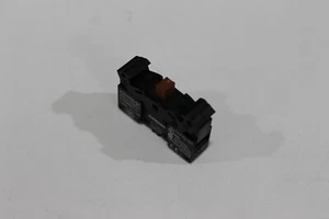 Siemens 3SB3400-0C, Contact Block - Picture 1 of 4